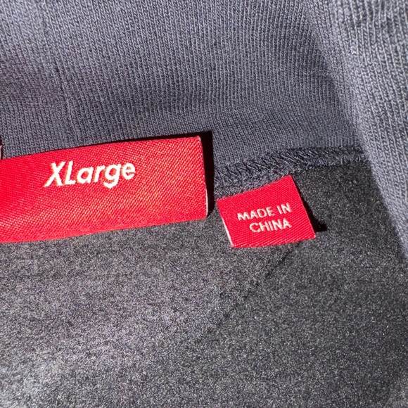 2023
Supreme Team Flocked Hooded Sweatshirt 'Black' - Picture 9 of 10